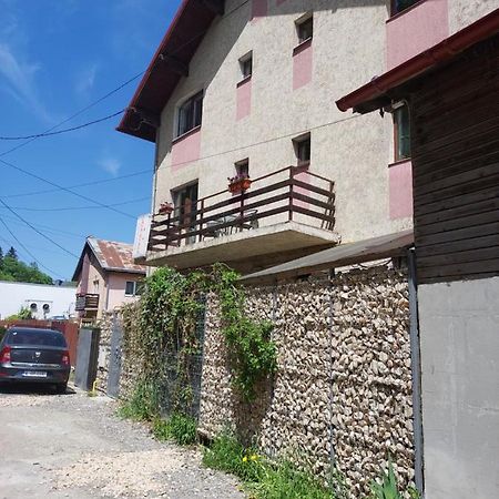 Casa Ryana Sinaia Hotel Exterior photo